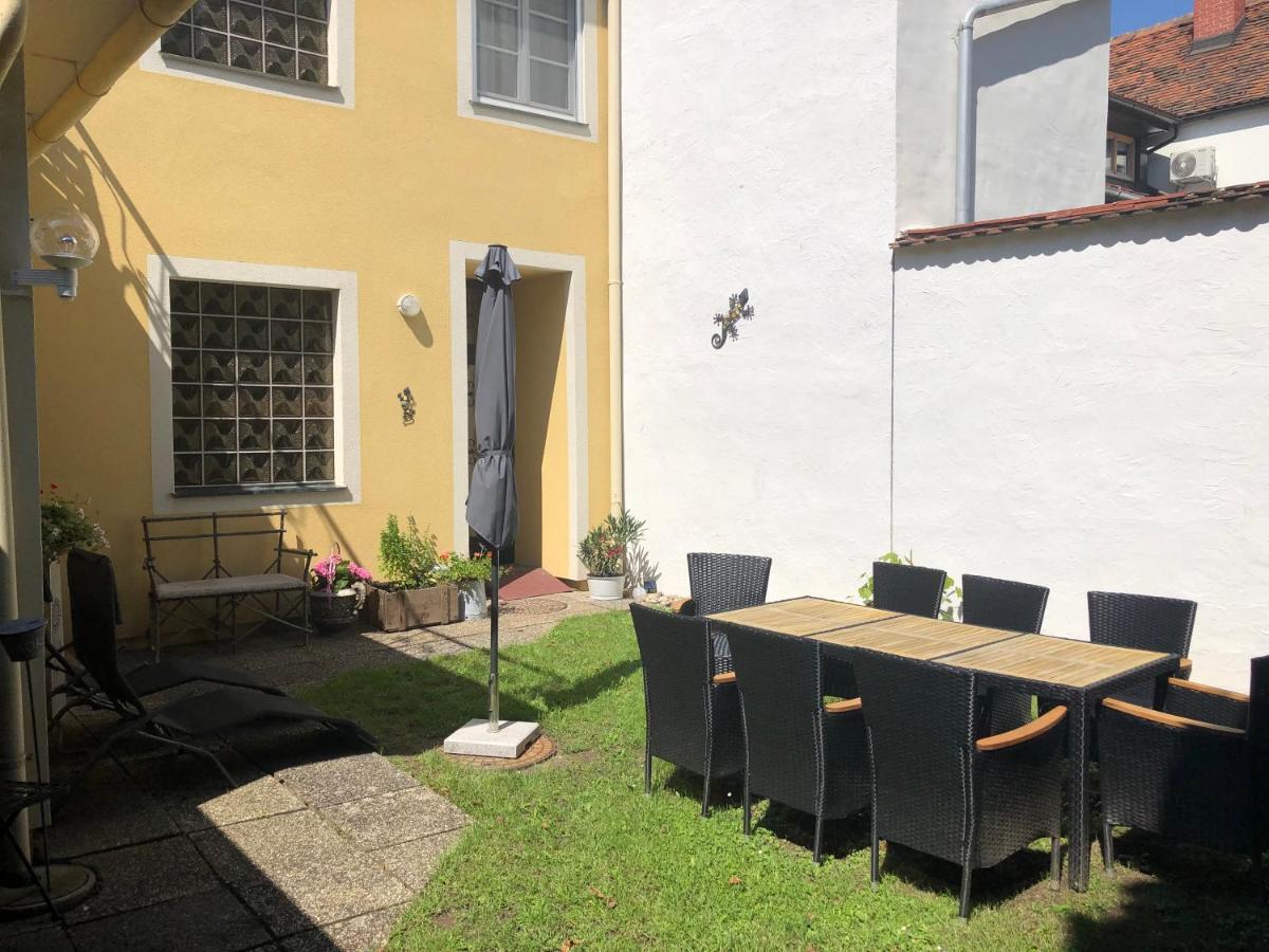 ALTSTADT-APARTMENTS Bad Radkersburg - Ihr Zuhause auf Reisen Exterior foto